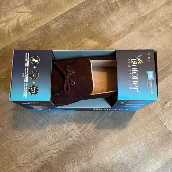 Isotoner Mens Signature slippers - Picture 1 of 7